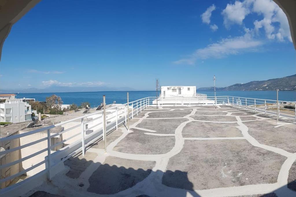 Cute&Quiet Studio Loutraki Esterno foto